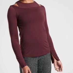 Athleta Essence Groove Antique Burgundy Top